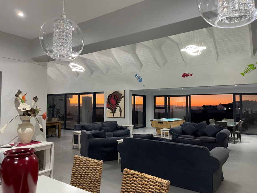 3 Bedroom Property for Sale in Olifantskop Western Cape